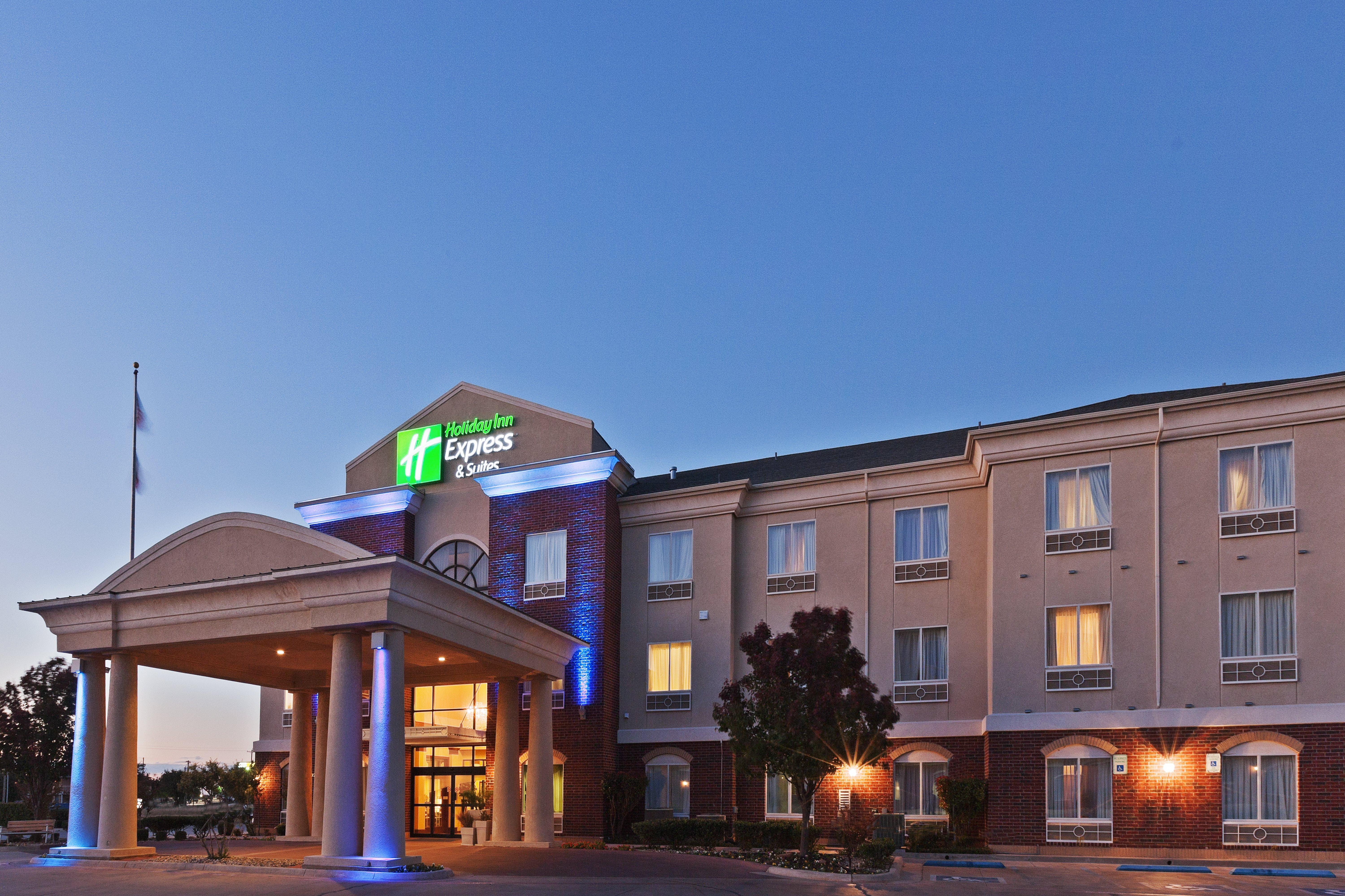 Holiday Inn Express Hotel And Suites Abilene By Ihg Bagian luar foto