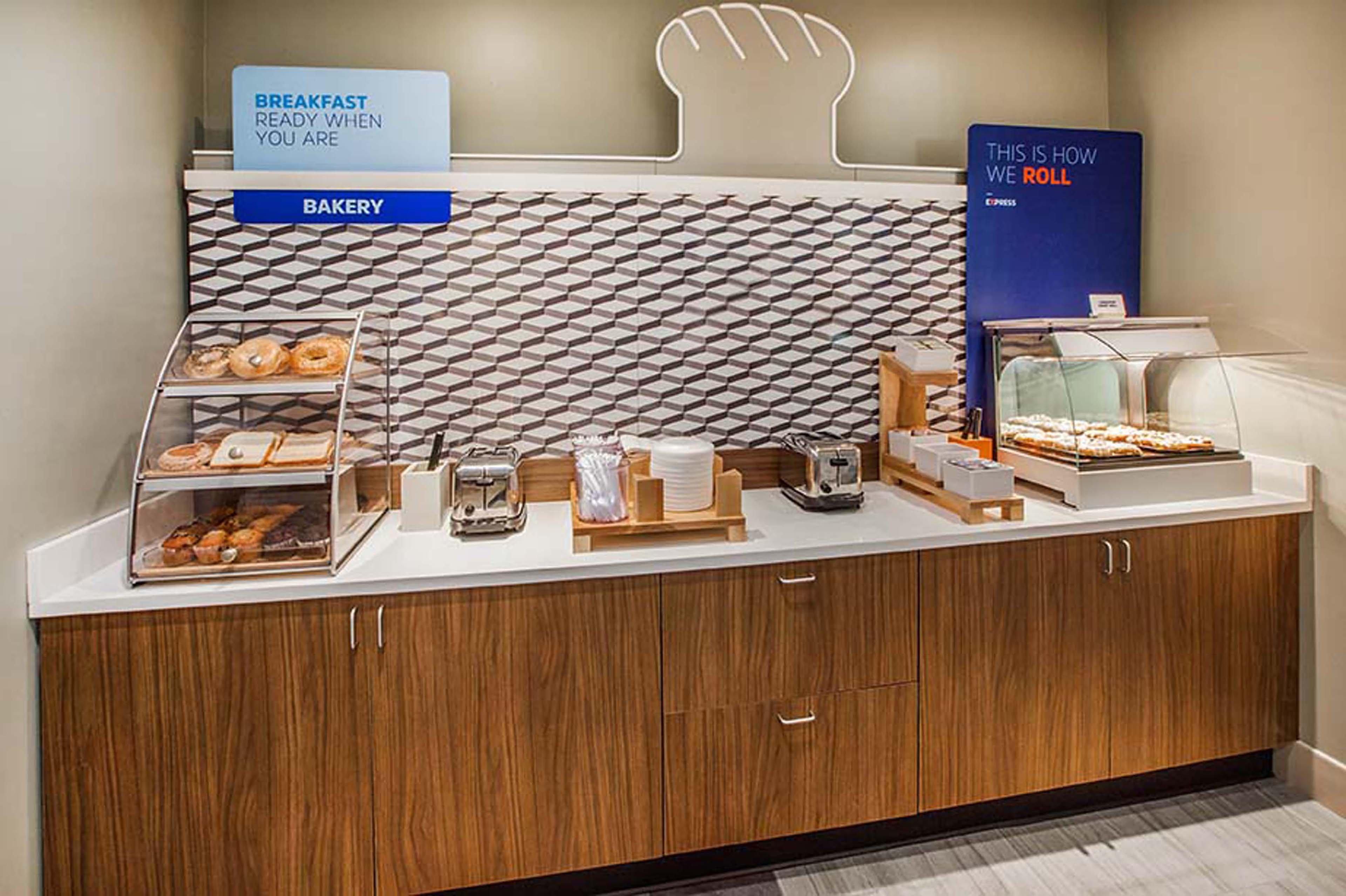 Holiday Inn Express Hotel And Suites Abilene By Ihg Bagian luar foto