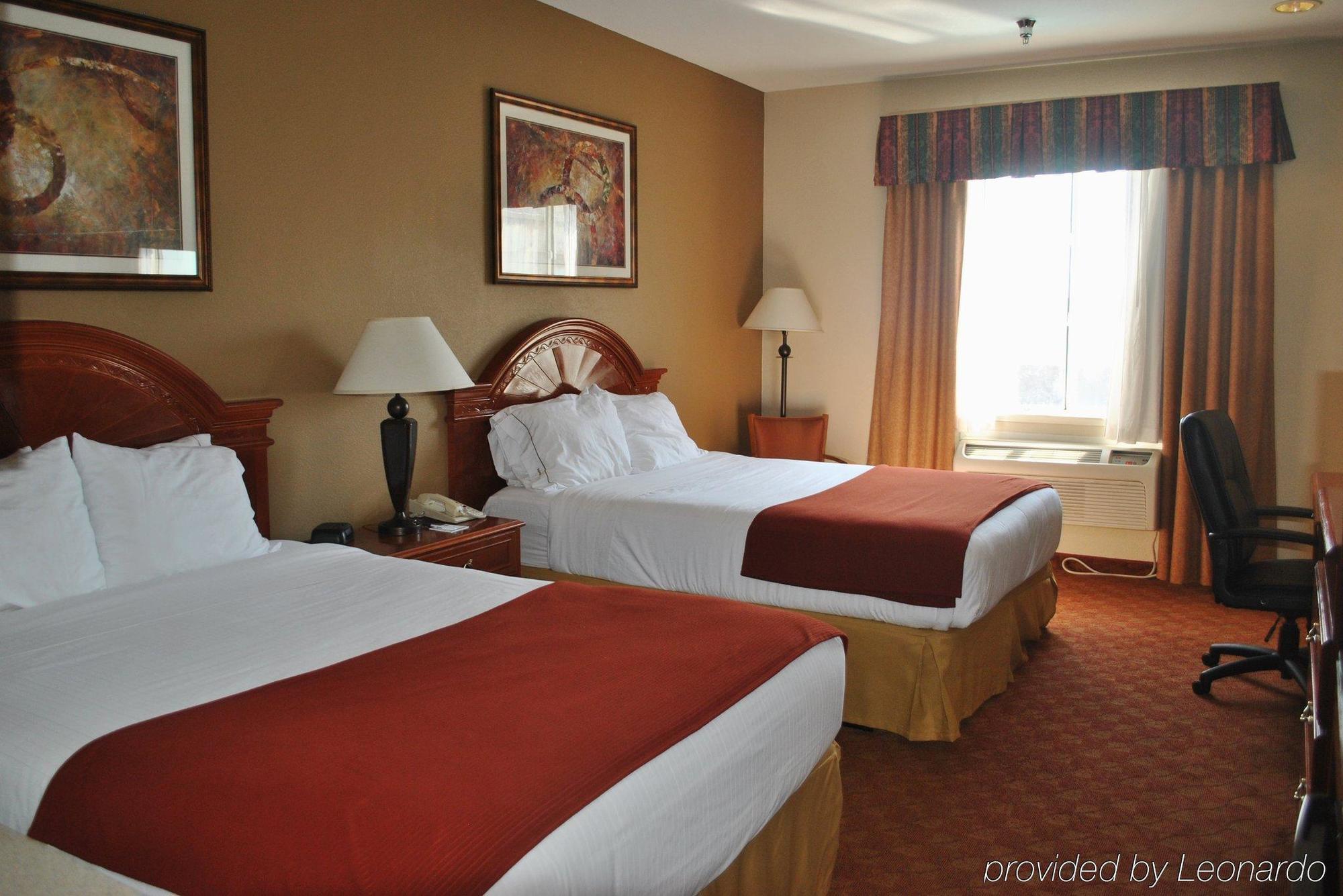 Holiday Inn Express Hotel And Suites Abilene By Ihg Bagian luar foto