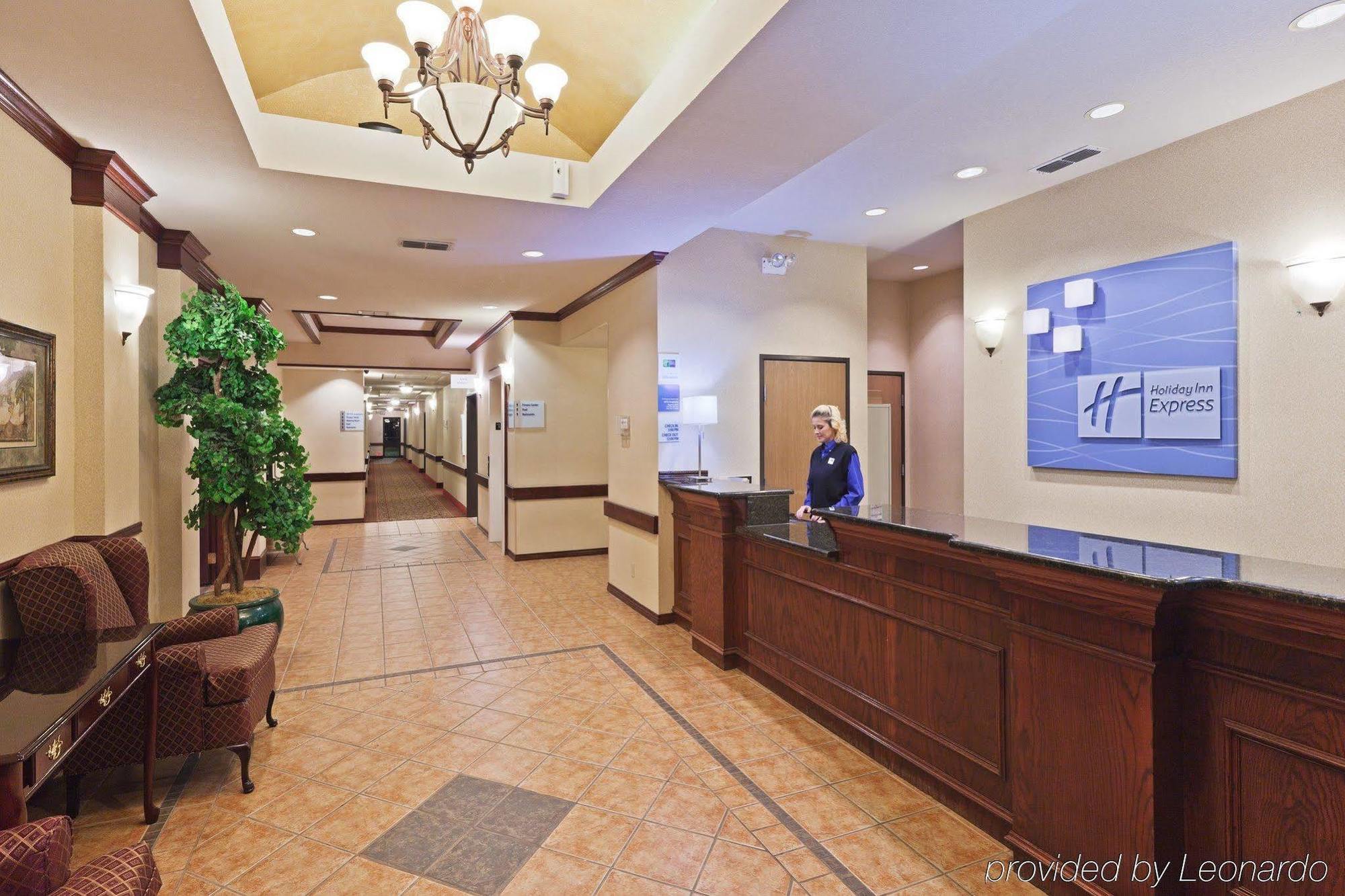Holiday Inn Express Hotel And Suites Abilene By Ihg Bagian luar foto